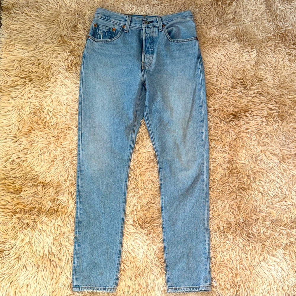 Levi’s 501 Classic Blue Denim Jeans - 27x30